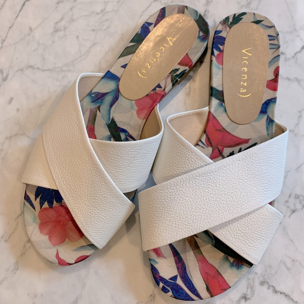 Anthropologie Vicenza White Slide Sandals 37